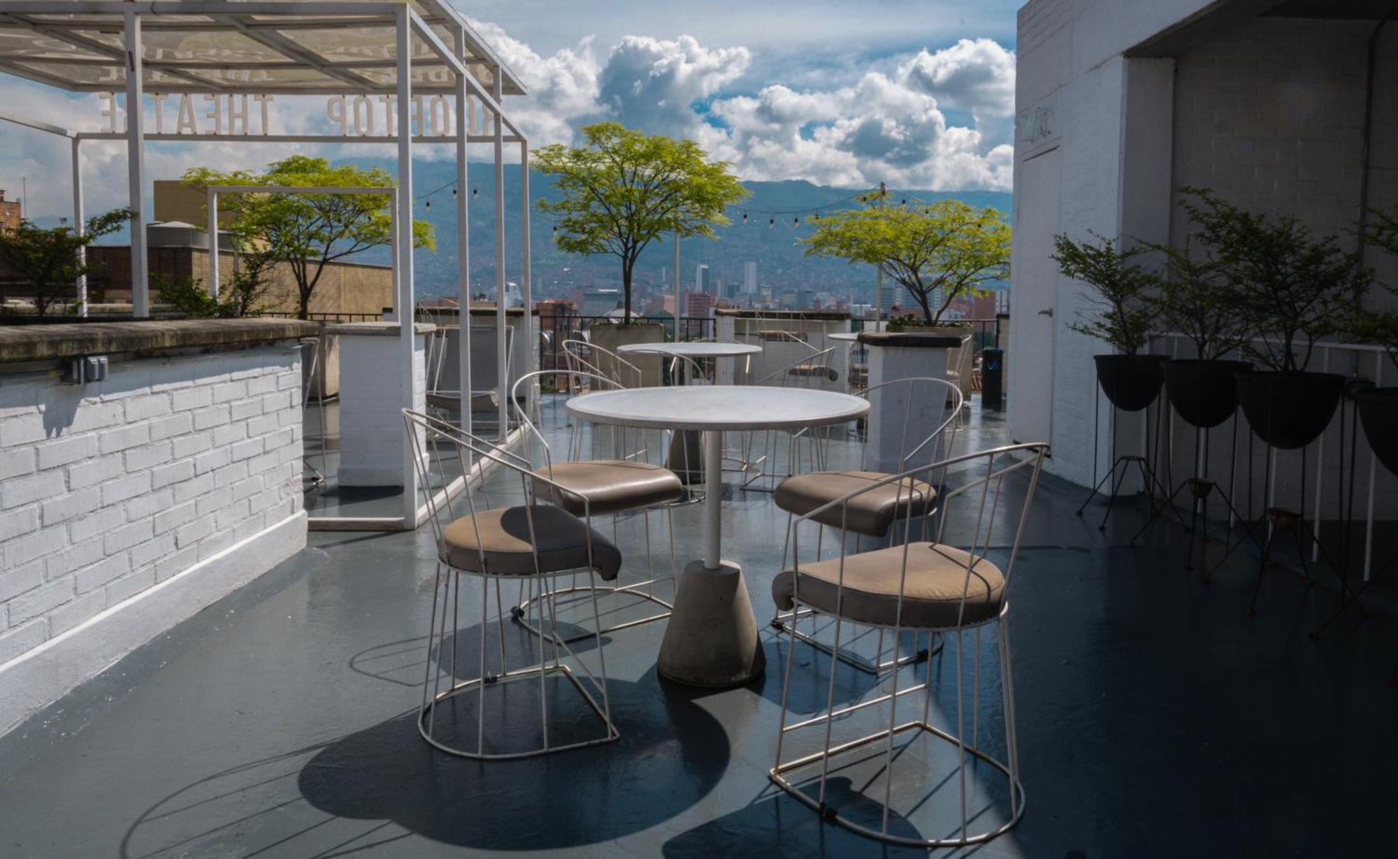 The Harbour Hotel 메딜린 외부 사진